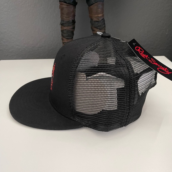 RIOT SOCIETY: TOKYO Geisha Skull Black Mesh Trucker Hat - Picture 5 of 8